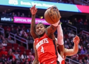 格林绝杀时刻，险胜点燃赛场，命运悬念迎来胜利！